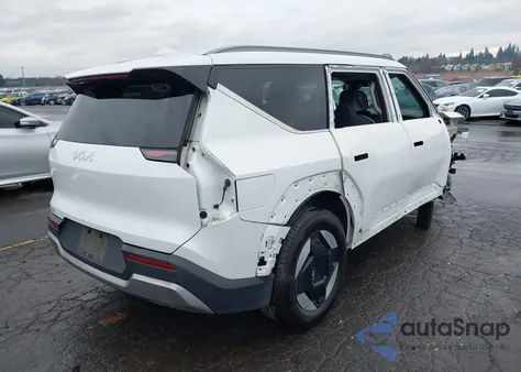 2024 Kia Ev9 Wind z USA, uszkodzony, nr VIN KNDAFFS55R6022682